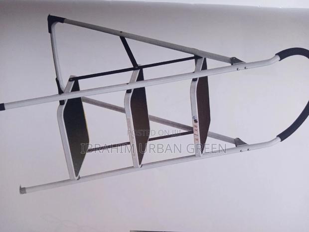 Three Steps Black Ladder · Photo 2