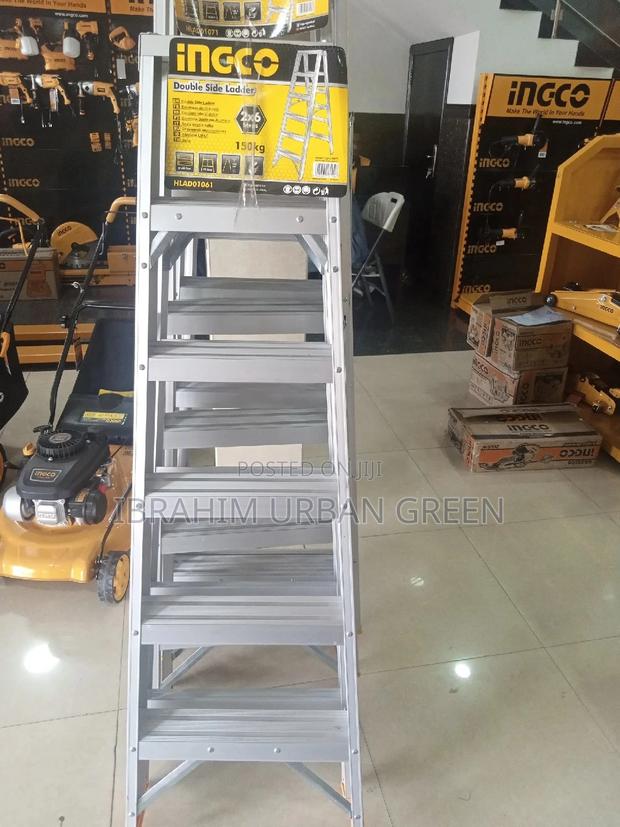 9 Steps Aluminum Ladder · Photo 1