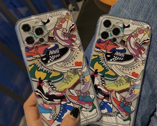 Sneaker Design Case for iPhone 13promax 13pro 13 · Photo 3
