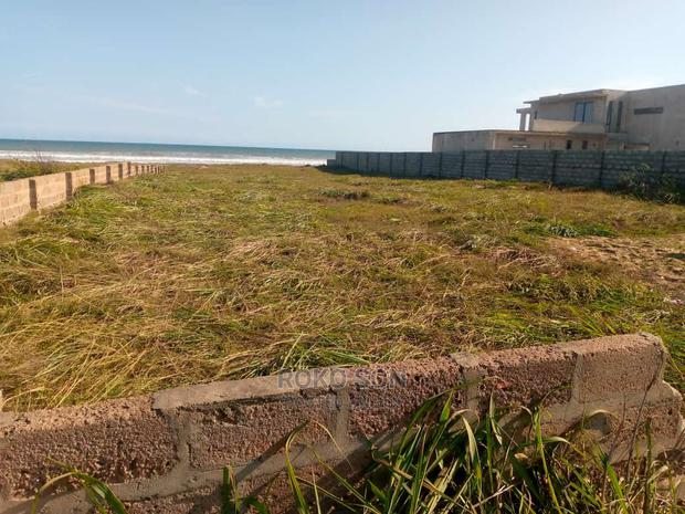 An Acre Plot of Land for Sale in Abelemkpe · Photo 3