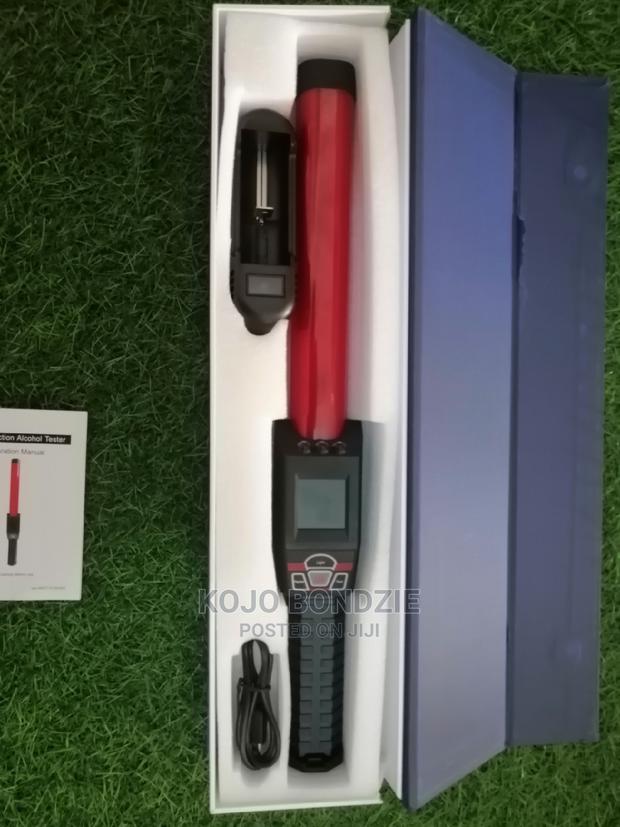 Alcohol Tester (Breathalyzer) · Photo 3