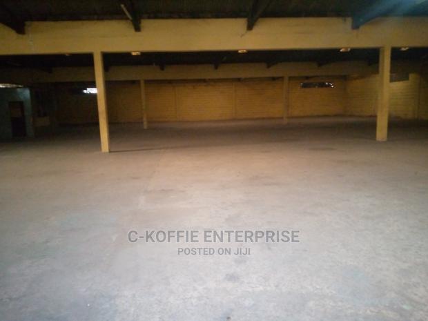 1400SQM Warehouse at North Kaneshie 4 Rent · Photo 5