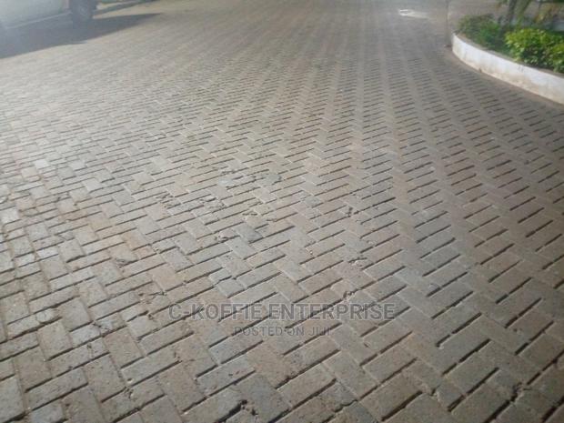 1400SQM Warehouse at North Kaneshie 4 Rent · Photo 6