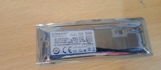 256 M.2 SSD Kingston · Photo 1