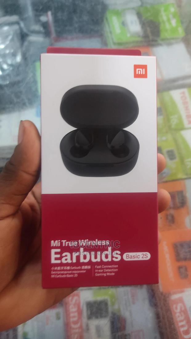 Mi True Wireless Earbuds · Photo 1