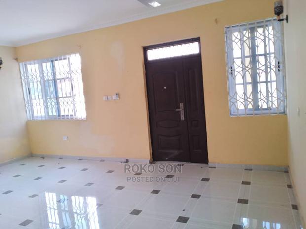 4bdrm Duplex in Dr Roko, West Legon for rent · Photo 6