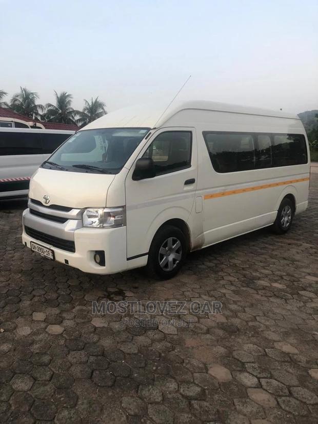 Car Rentals in Accra? BOOK RENT a BUSES IN GHANA · Photo 3