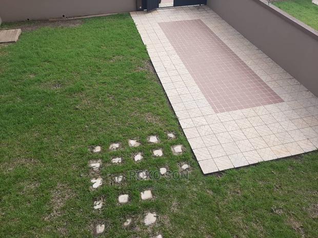 5bdrm Duplex in Dr Roko, East Legon for sale · Photo 6
