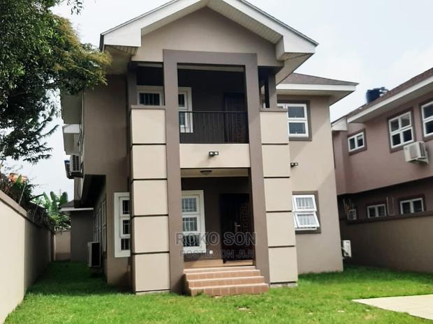 5bdrm Duplex in Dr Roko, East Legon for sale · Photo 5