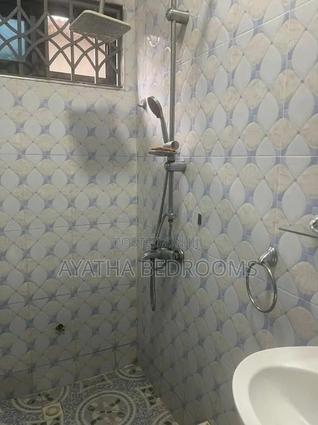 2bdrm Apartment in Bushroad Kalvary, Teshie for rent · Photo 5