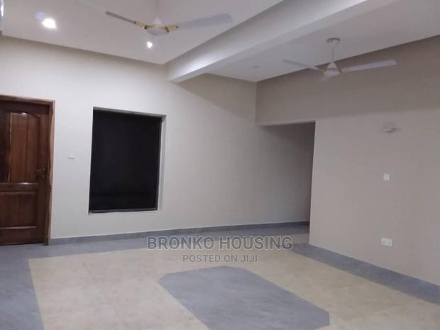 2bdrm Apartment in Bronko Housing, Dansoman for rent · Photo 7
