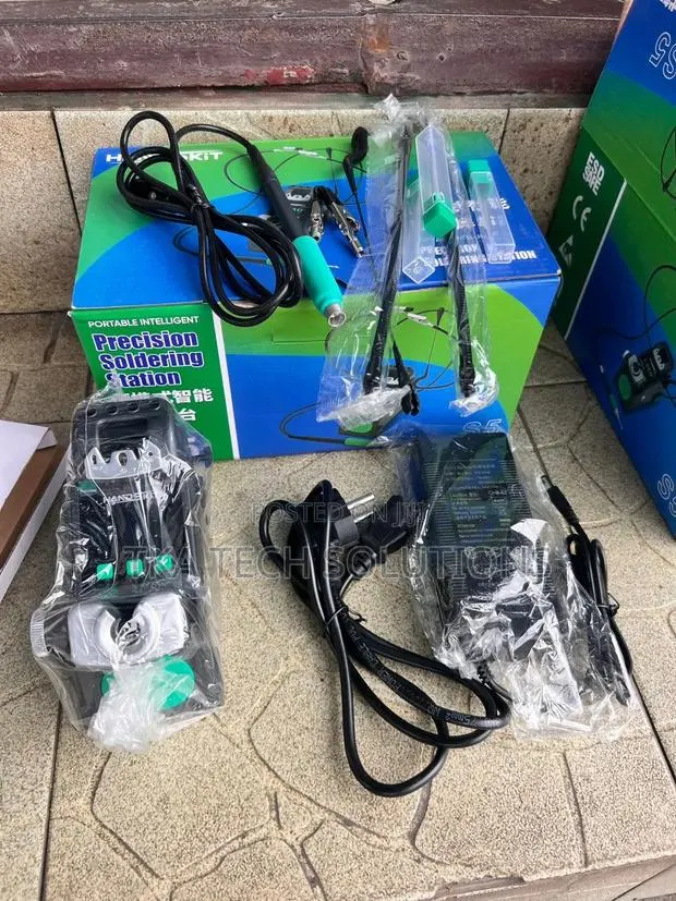 T210 Soldering Iron Station · Photo 1
