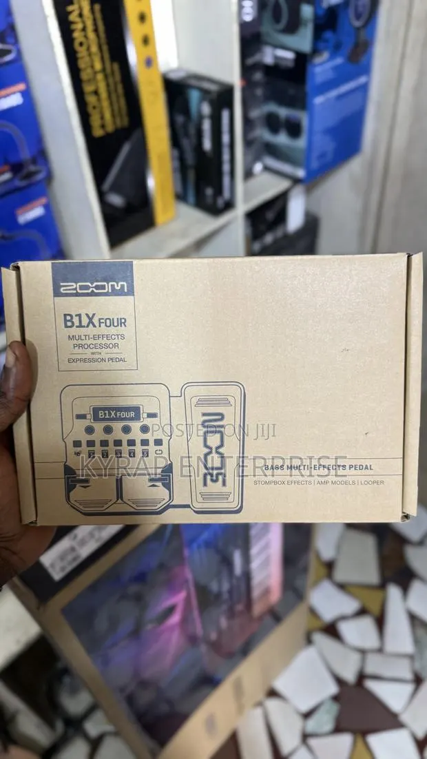 Zoom Bix Four Effect Pedal · Photo 1
