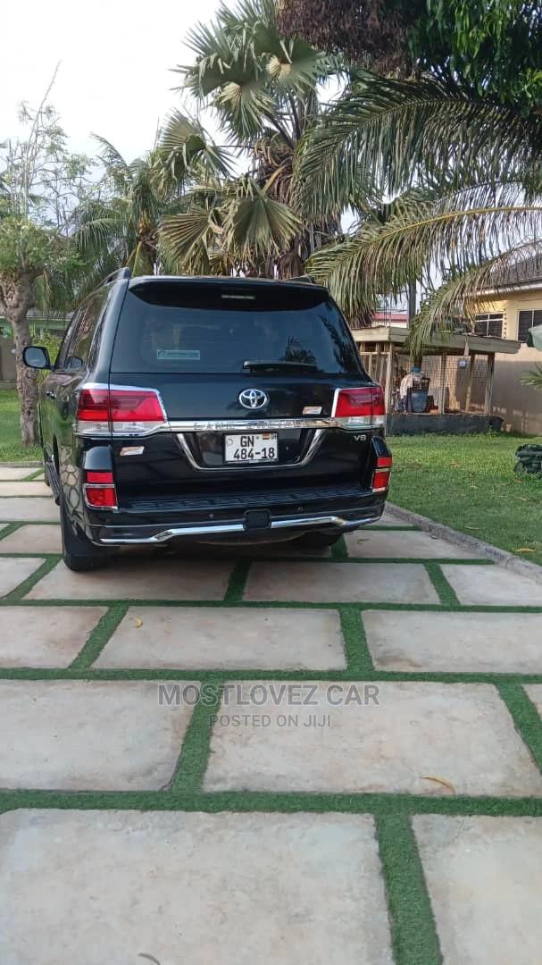Ghana Car Rental Services. Landcruisers V8 for Rent in Gh · Photo 3