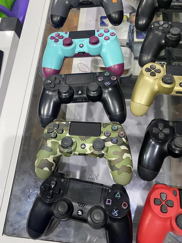 Ps4 Controllers Genuine · Photo 3