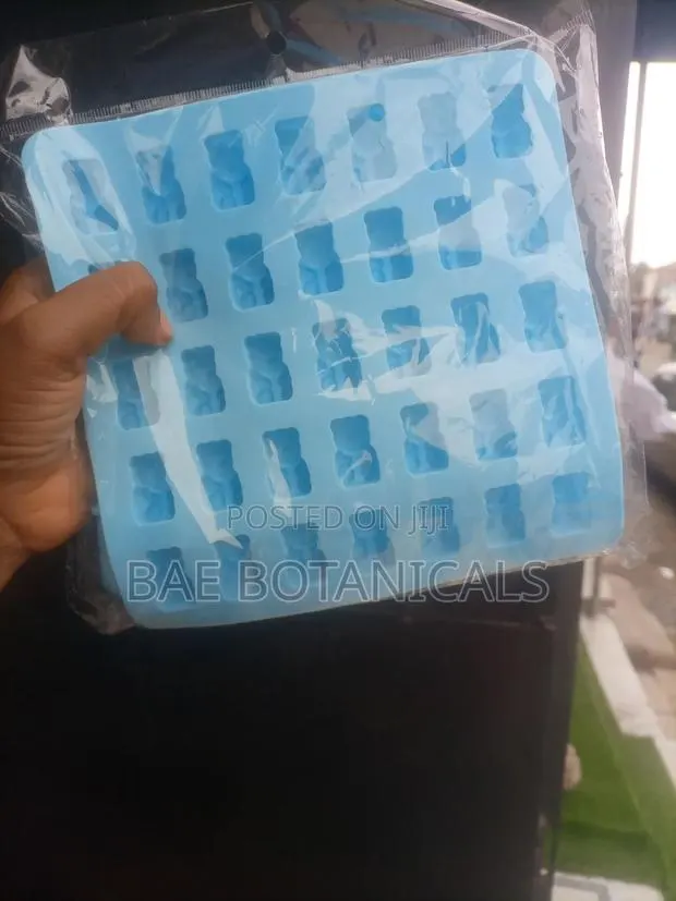 Gummy Bear Mold · Photo 1