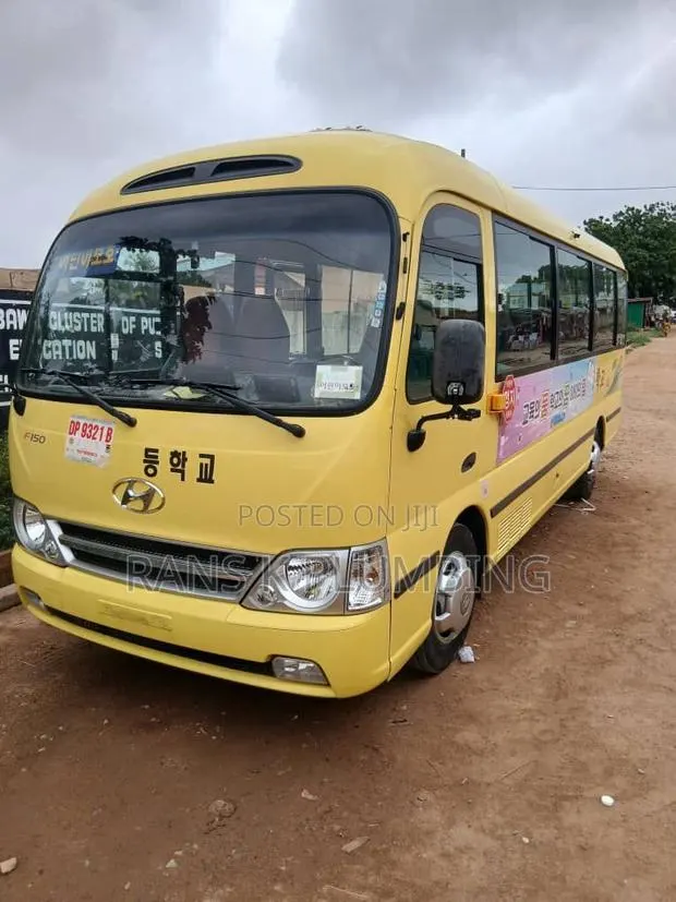 Bus Rentals · Photo 1