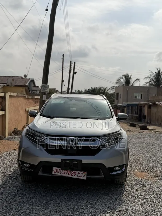 Honda CR-V Touring AWD 2018 Gray · Photo 1