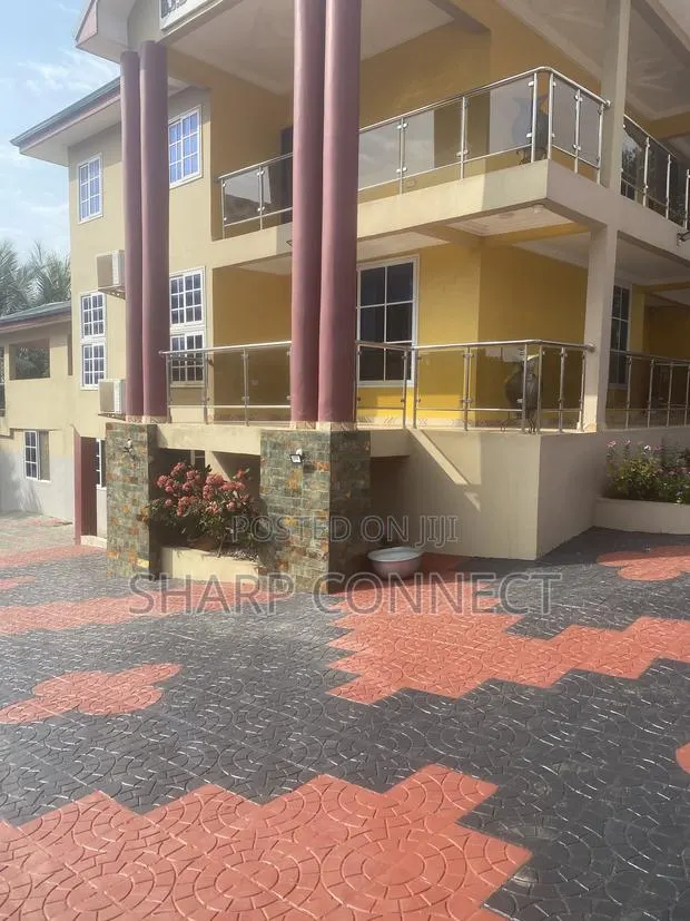 4bdrm Duplex in Sharp-Connect, Toll Booth for rent · Photo 1