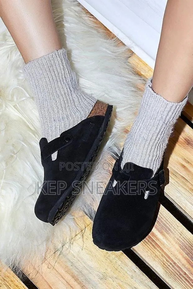 Birkenstock Boston · Photo 1