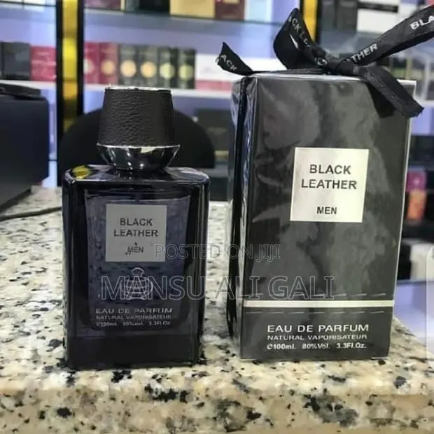 Black Leather Perfume · Photo 1