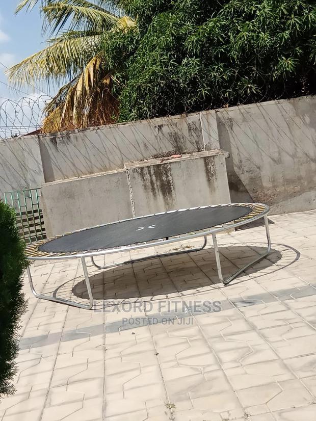 Trampoline 10ft · Photo 3