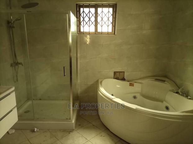 4bdrm Bungalow in E a Properties, Christian Village for Sale · Photo 2