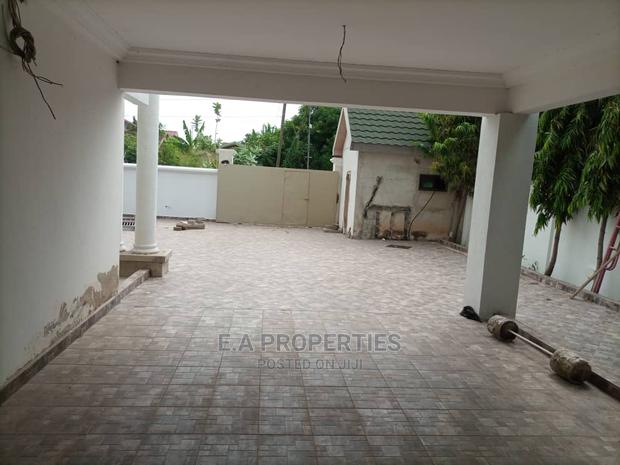 4bdrm Bungalow in E a Properties, Christian Village for Sale · Photo 8