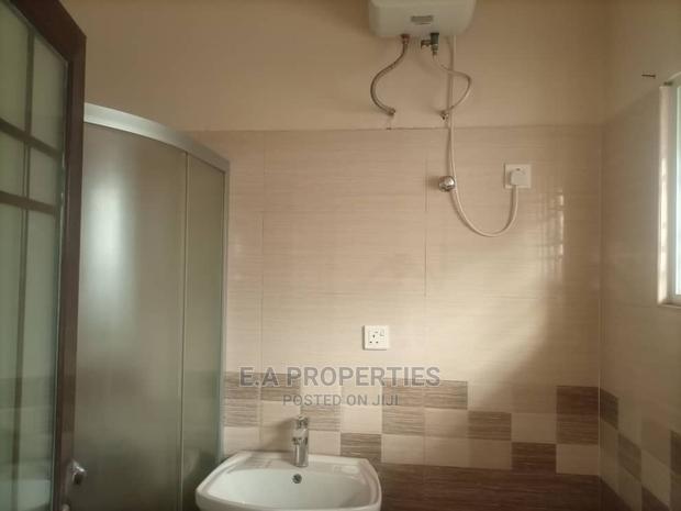4bdrm Bungalow in E a Properties, Boundary Road Area for Sale