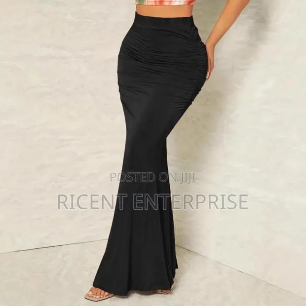 Maxi Skirt · Photo 1