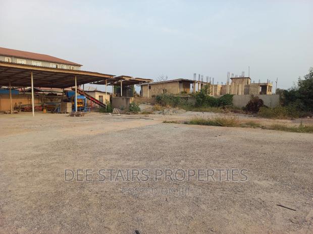 1 Acres of Land for Sale Behinde Fair Labadi · Photo 2