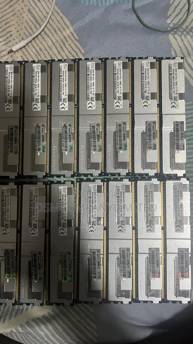 32 Gb 10600l Lrddim Ddr3 Pc3l Server Ram · Photo 1