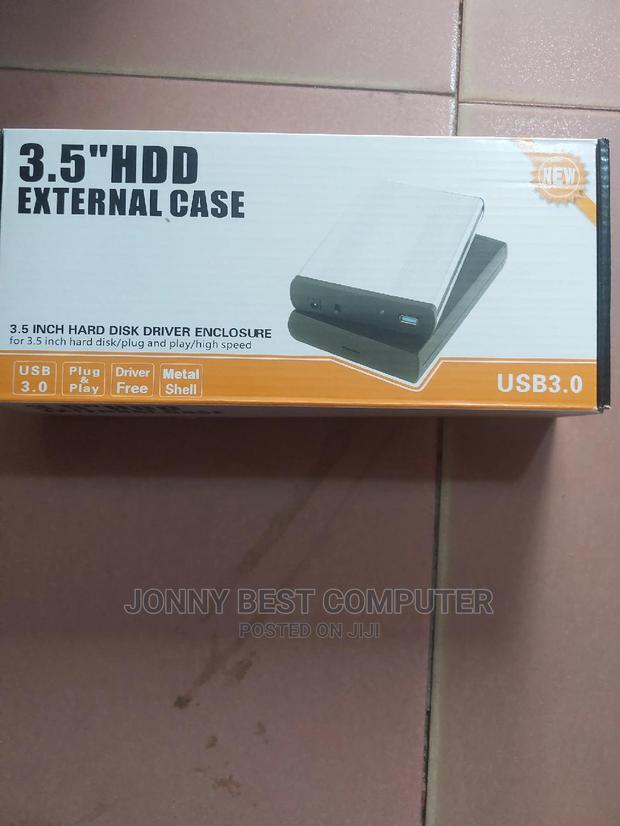 3.0 Desktop Hard Drive Case · Photo 1