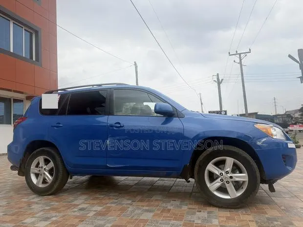 Toyota RAV4 2.5 4x4 2012 Blue · Photo 3