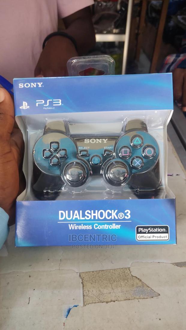 Dual Shock 3 Wireless Controller · Photo 1