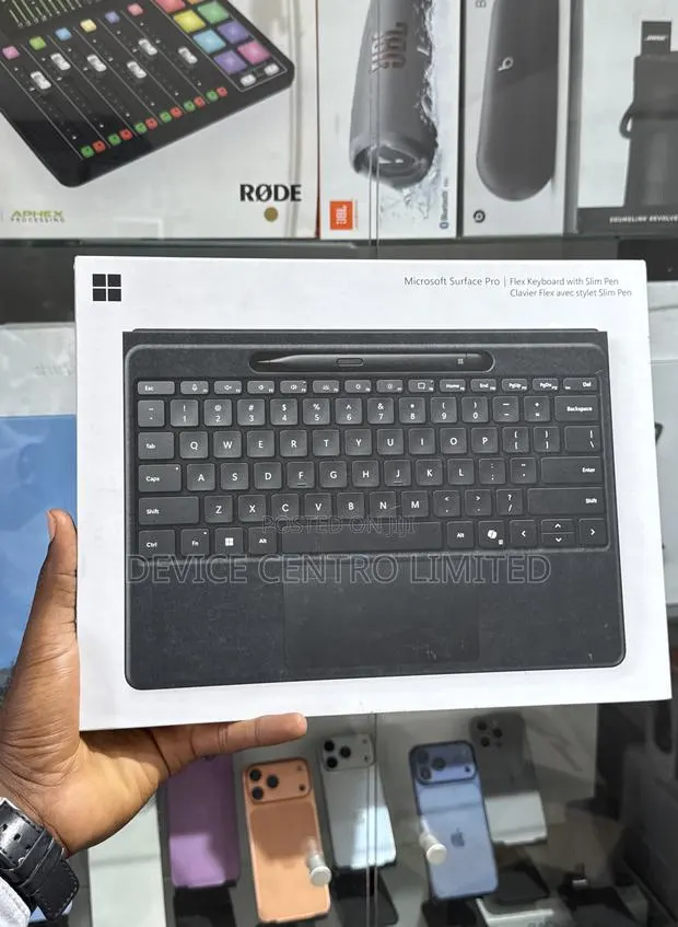 Microsoft Surface Pro Flex Keyboard With Slim Pen · Photo 1