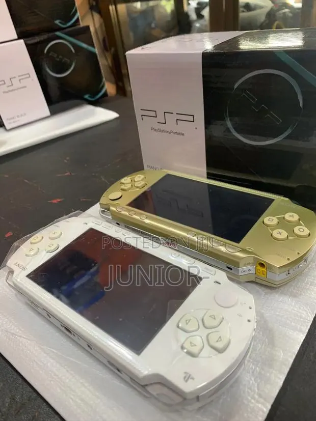 New PSP 3000 20 Free Installed Games Not in Box · Photo 1