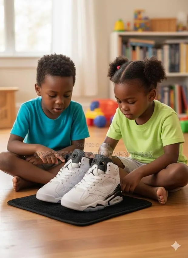Quality Kids Nike Jordan Sneakers White · Photo 2