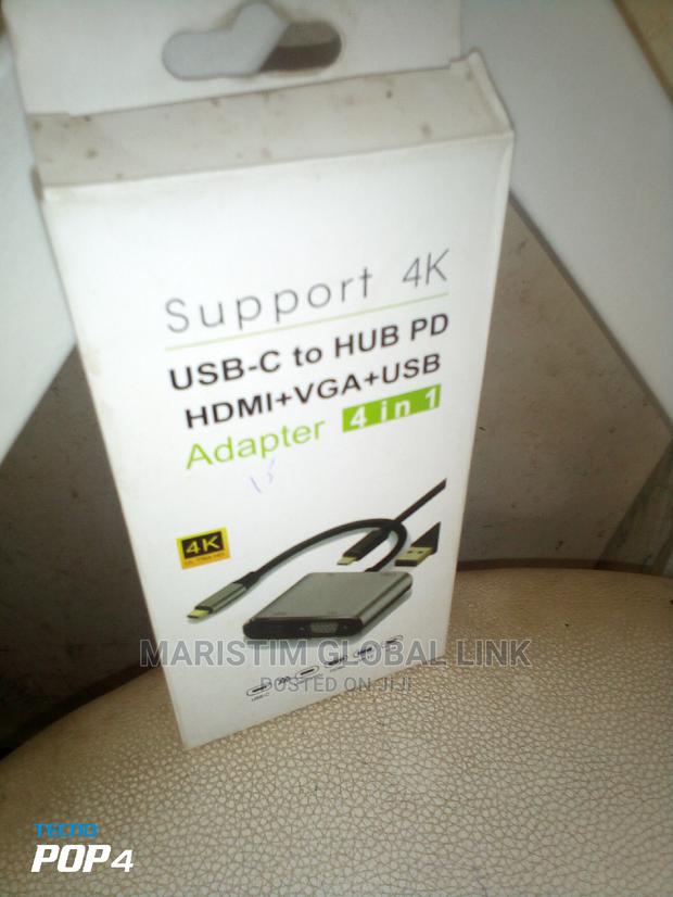 Type C to Hub PD +HDMI+VGA+USB (4 In1) · Photo 4