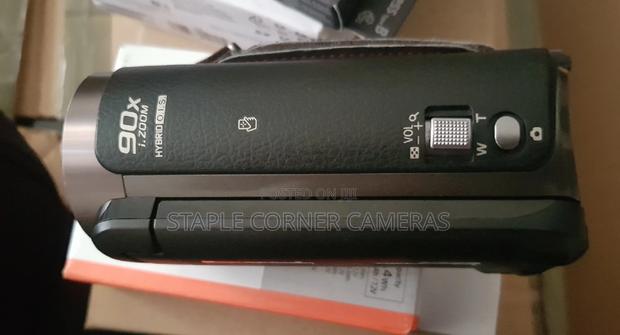 Panasonic Hc-W570 Full HD Camcorder · Photo 2