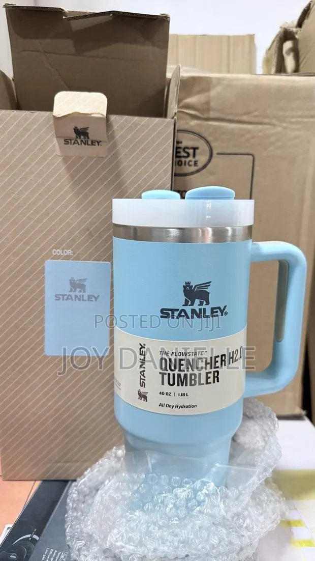 Stanley Tumbler · Photo 1