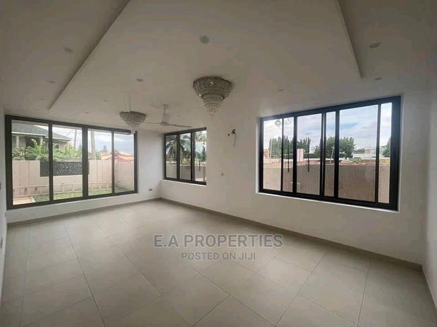 4bdrm House in E a Propertites, American House for Sale · Photo 4