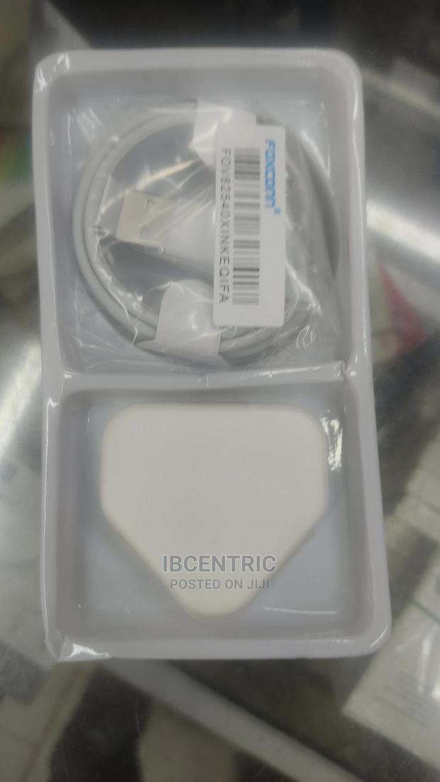 iPhone X Charger · Photo 2