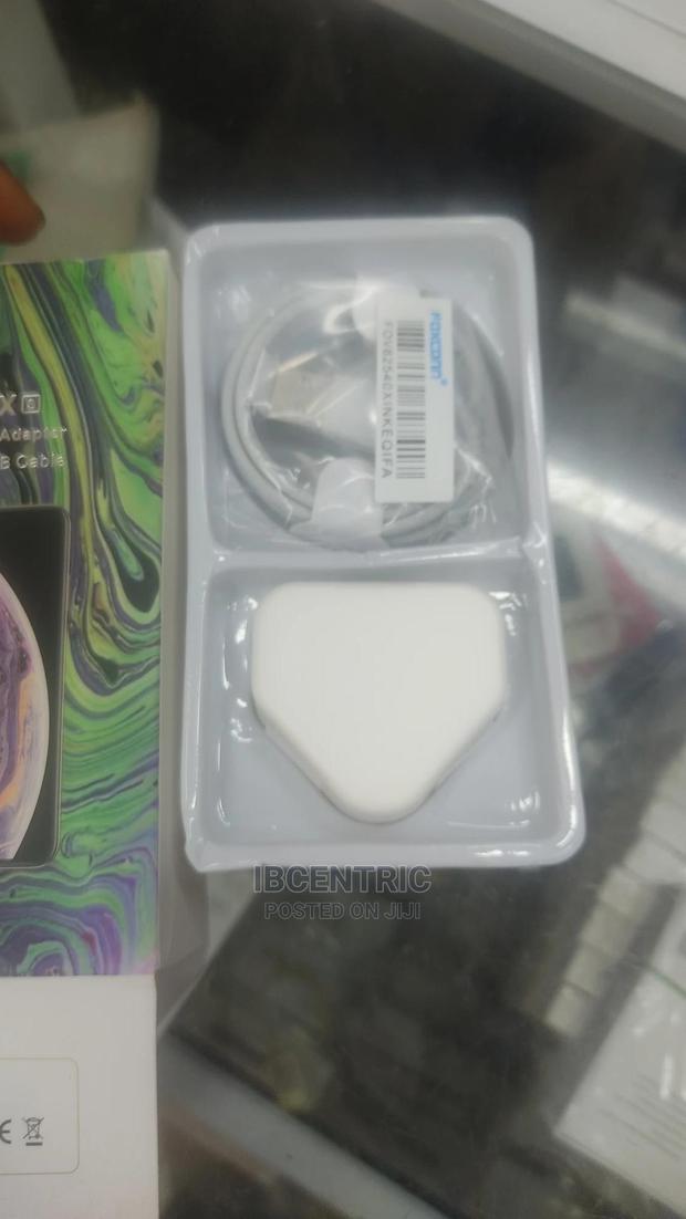 iPhone X Charger · Photo 3