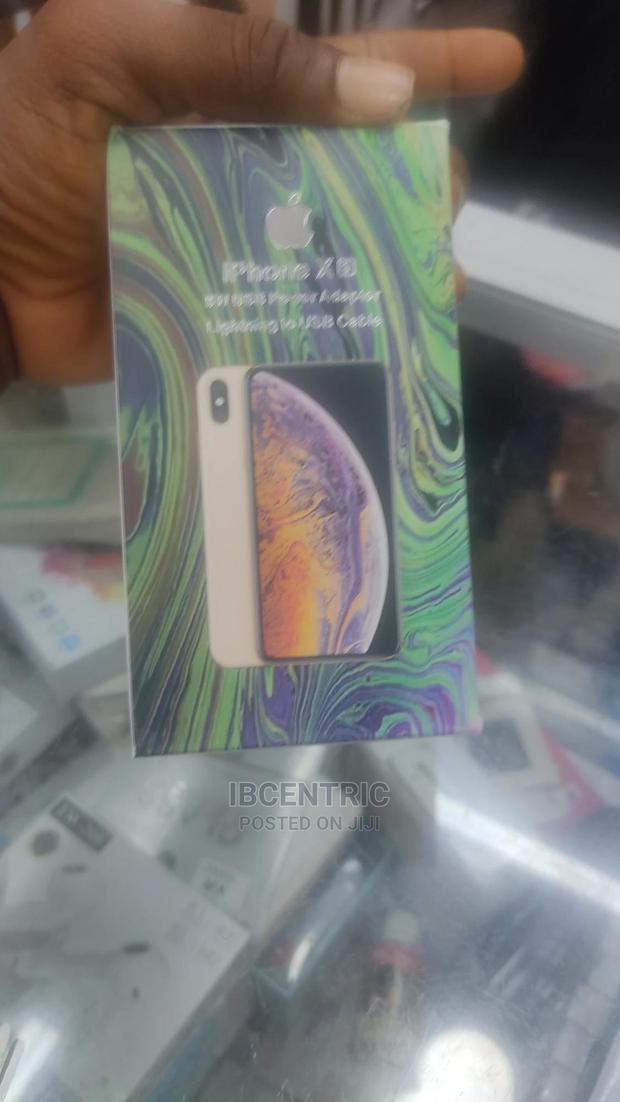 iPhone X Charger · Photo 1