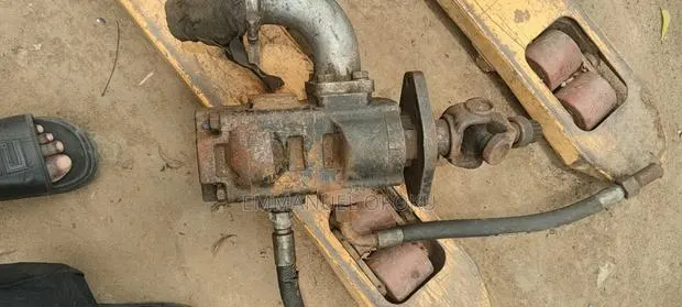 Perkins Engine and Hydraulic Pump for Backhoe and Forklift Telehandla · Photo 3