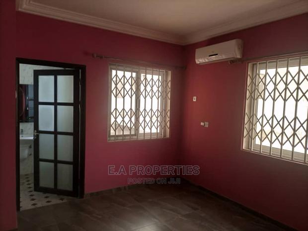 6bdrm House in E a Properties, Otano for Rent · Photo 8