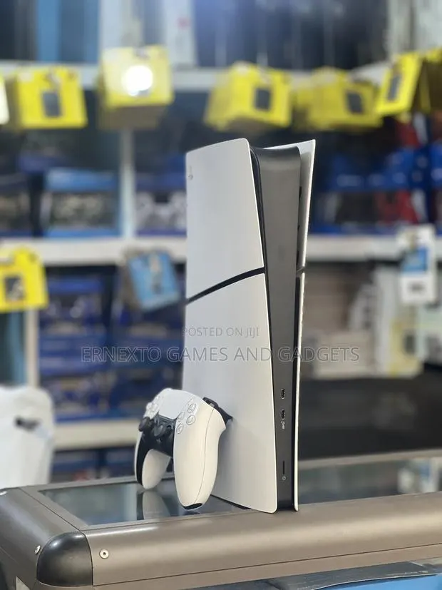 Ps5 Slim Digital Edition +10 Games · Photo 1