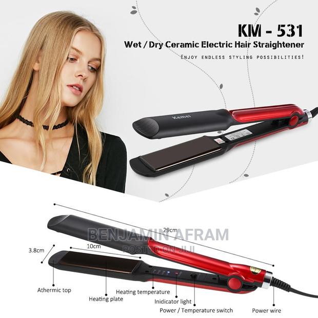 Professional Hair Straightener · Photo 2