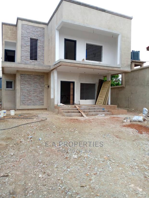 4bdrm House in E a Properties, Commandos for Sale